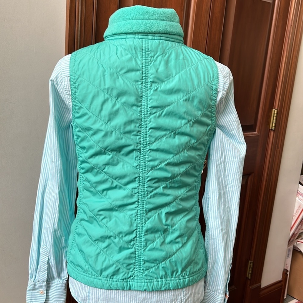 Columbia  Vest  Full zip front  3 pockets turtleneck  mint green quilted  size S - Picture 9 of 15